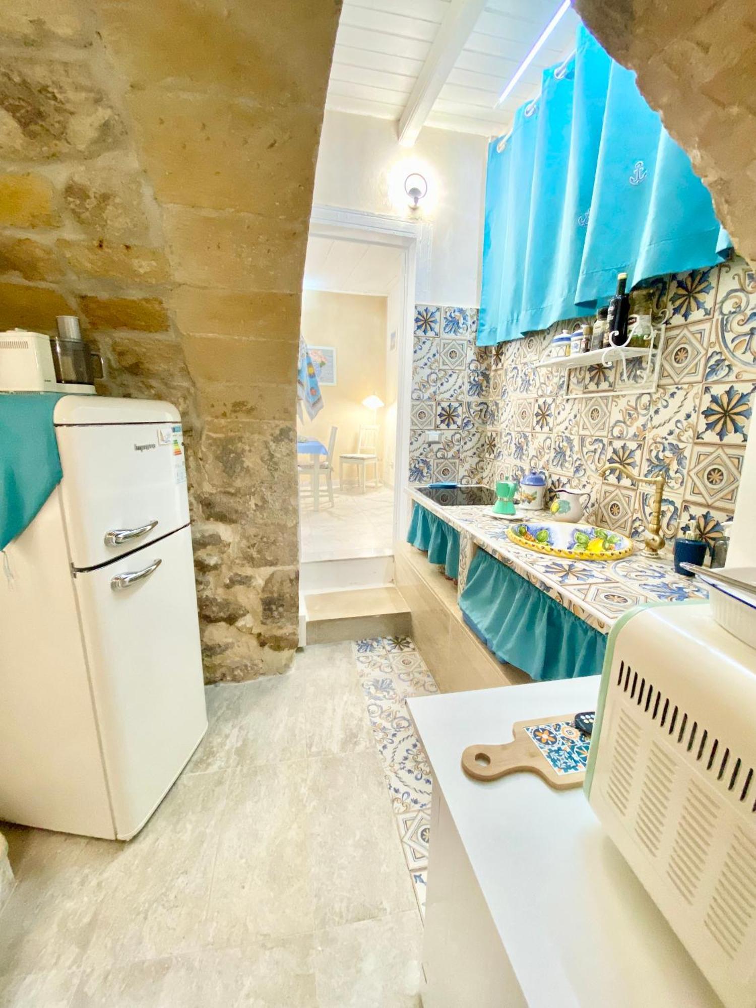 Ortigia Dreaming Apartment Syracuse Exterior photo