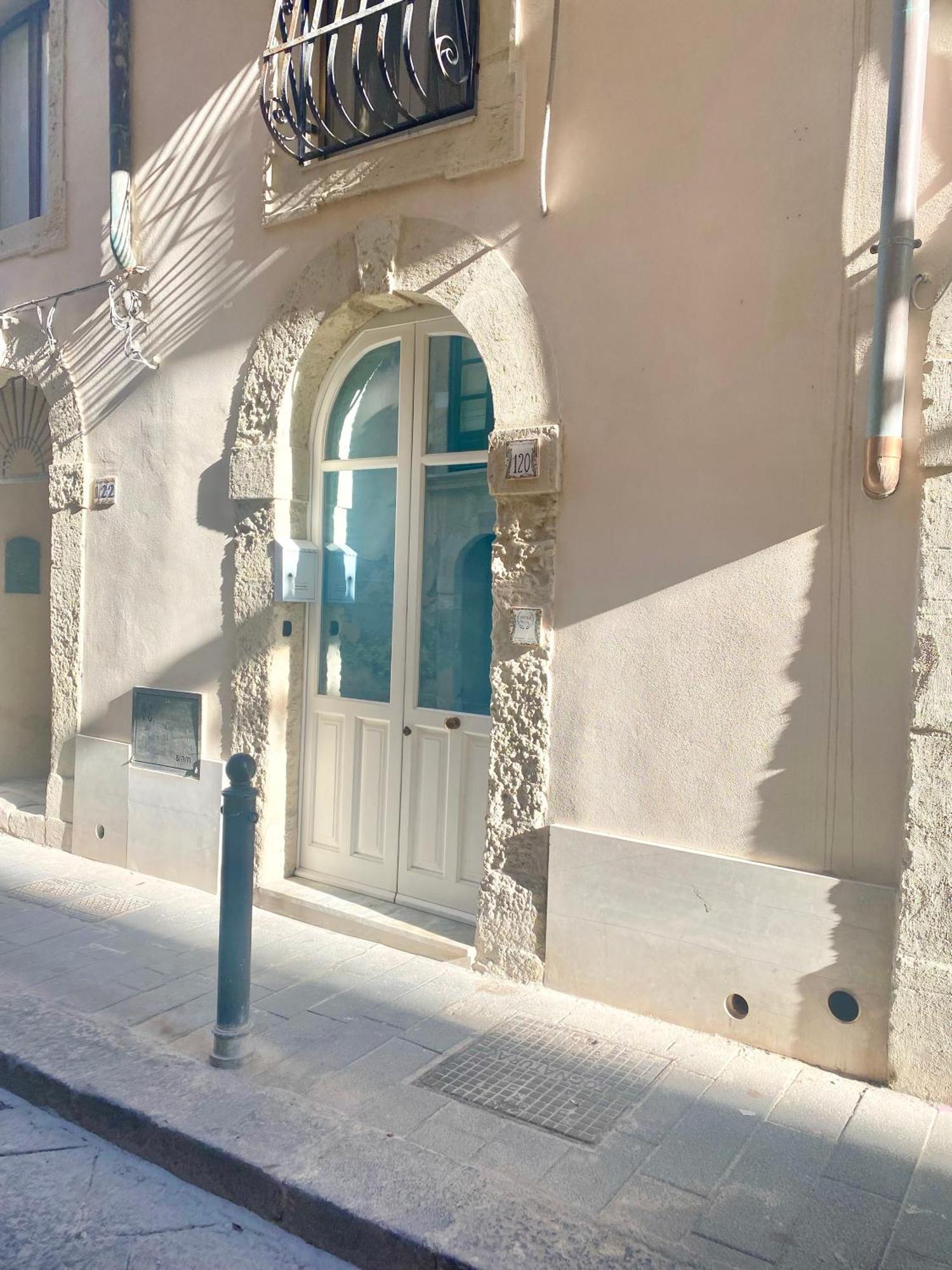 Ortigia Dreaming Apartment Syracuse Exterior photo